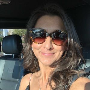 Meet your Posher, Deanna